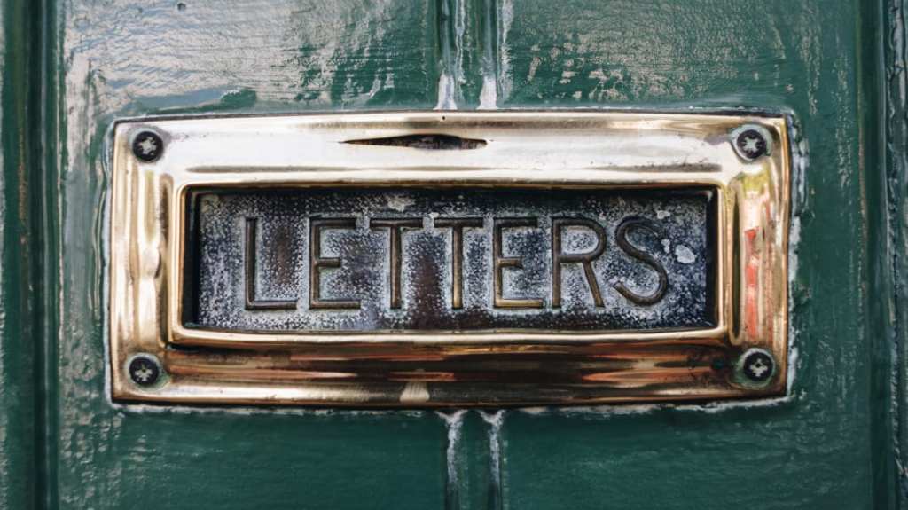 UNKNOWN SENDER: THE MYSTERY OF THE CIRCLEVILLE&nbsp;LETTERS