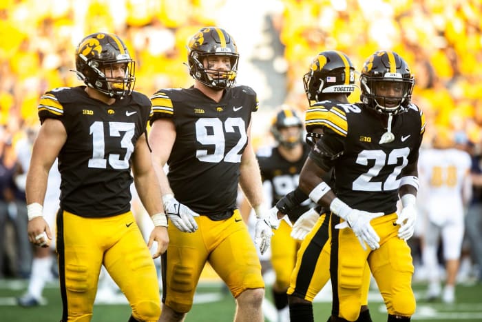 COLLEGE FOOTBALL WEEK 4 – PREVIEW &&nbsp;PICKS