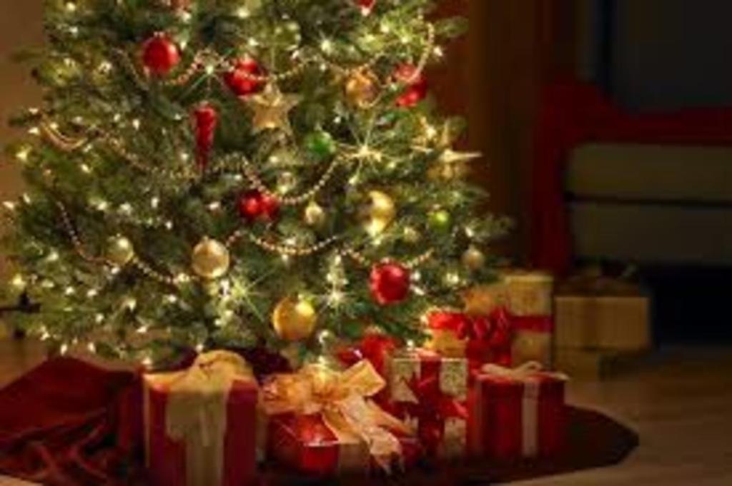 THE HISTORY & TRADITIONS OF&nbsp;CHRISTMAS