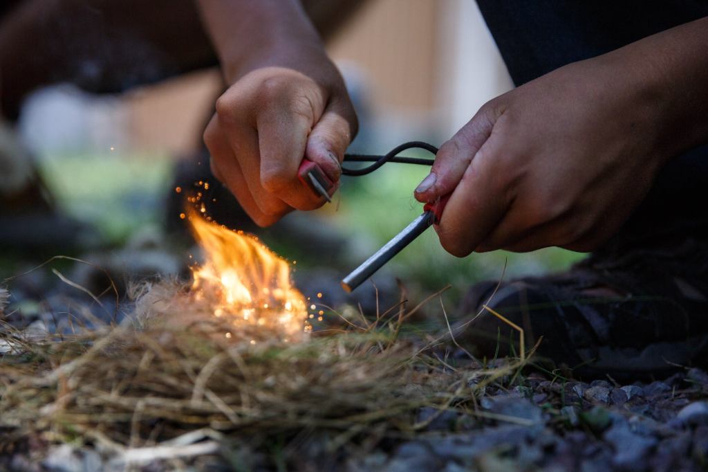 FOUR SURVIVAL MYTHS THAT COULD GET YOU&nbsp;KILLED