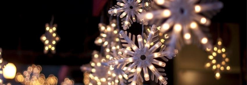 SEND HOLIDAY GREETINGS TO FRIENDS &&nbsp;FAMILY