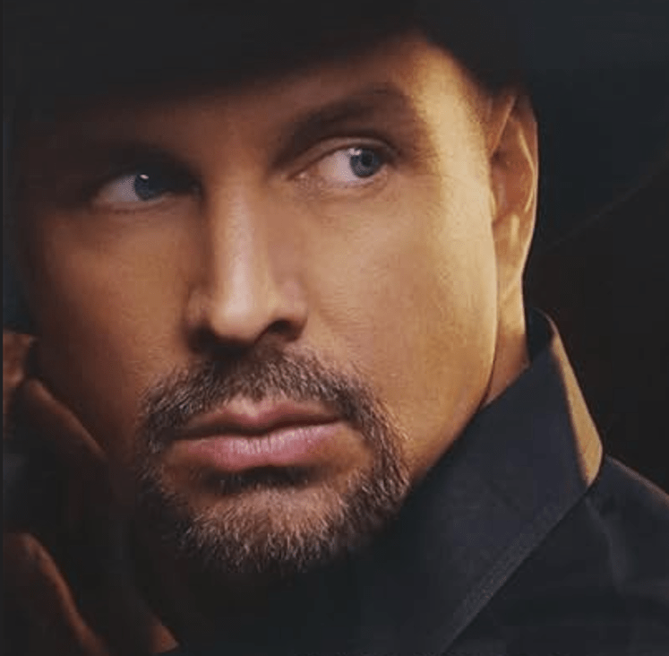 Ranked: Our 10 Favorite Garth Brooks&nbsp;Hits